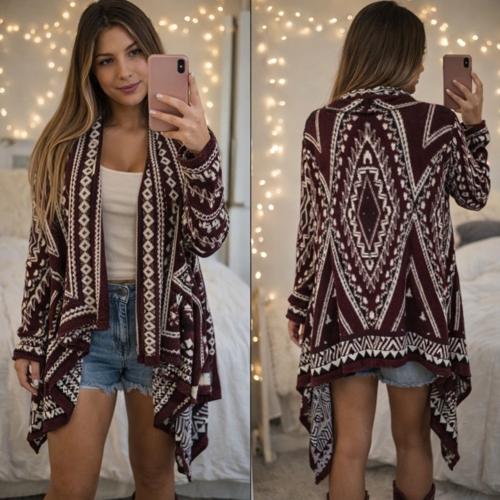 Forever 21 Burgundy Geometric Tribal Print Open Front Draped Cardigan Small‎